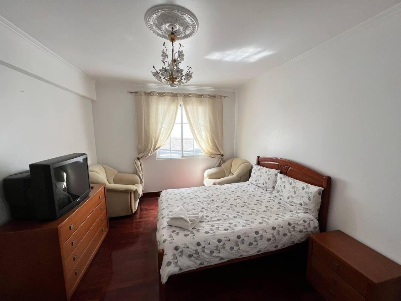 Comfortable 2-Bedroom Apartment For Relaxing Stays Funchal  Eksteriør bilde